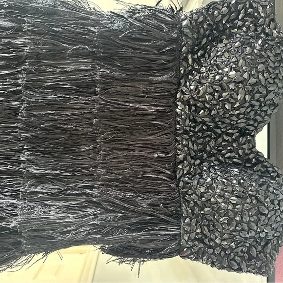 Chic vintage Black Strapless Fringe Cocktail dress size 2 by La Femme hoco prom - Picture 8 of 8